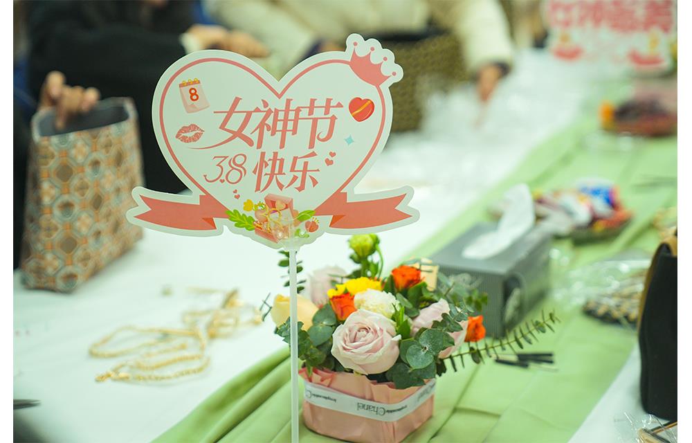 ÒøºÓ¼¯ÍÅ(Öйú)¹É·Ý¹«Ë¾-¹Ù·½ÍøÕ¾